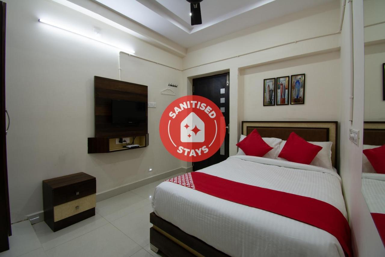 Oyo 46991 Sk7 Service Apartments Vijayawāda Exterior foto